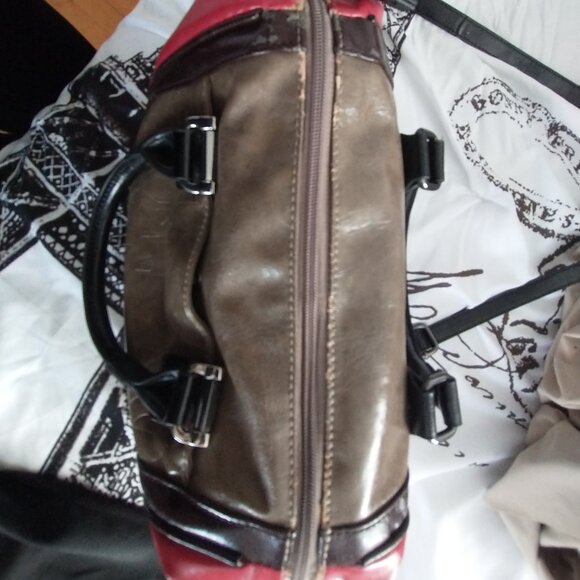 Bag - Picture 2 of 7